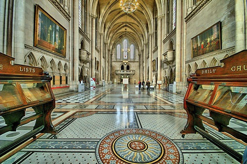 Royal Courts of Justice, London. Access to the courts is hugely expensive. CrowdJustice uses crowdfunding to raise money to pay for legal representation and court costs. Credit: Nick Garrod